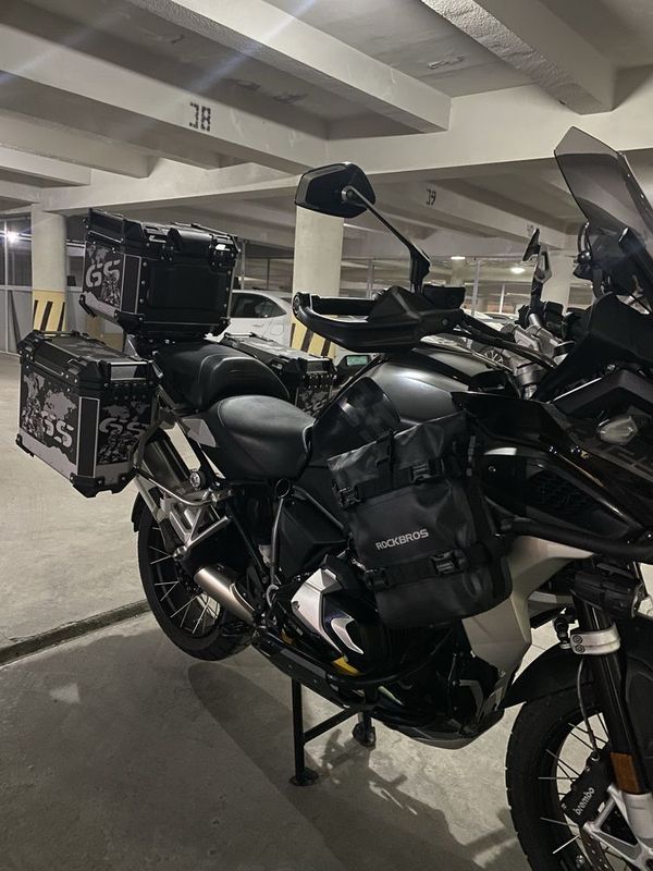 Продается BMW R 1250 GS 2021г. Triple Black Продается BMW R 1250 GS 2021г. Triple Black