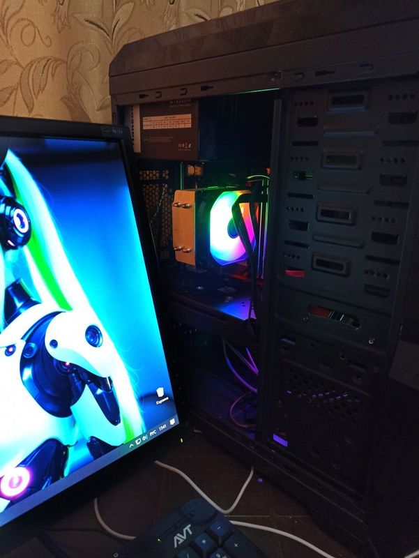 Срочно! Игровой i5/16Gb/RED DRAGON RX470 DDR5 4GB/SSD/LG 19' монитор o Срочно! Игровой i5/16Gb/RED DRAGON RX470 DDR5 4GB/SSD/LG 19' монитор o
