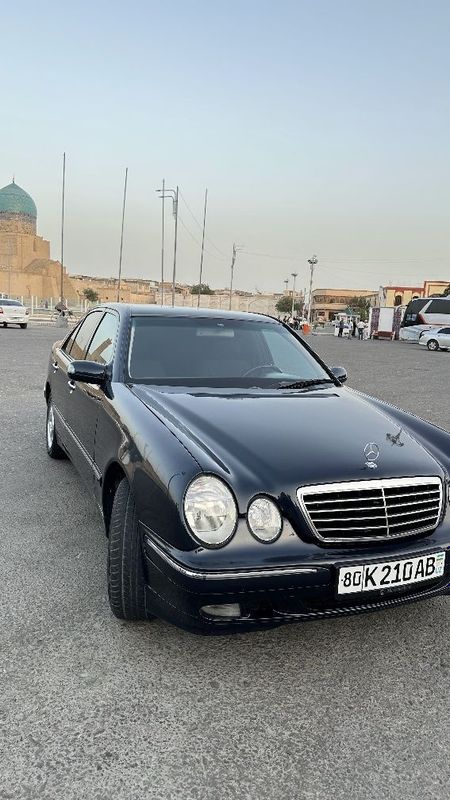 Mercedes benz w210