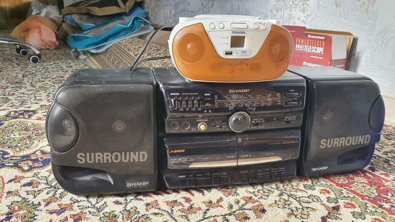 Sharp, Toshiba radio va magnitafon Sharp, Toshiba radio va magnitafon