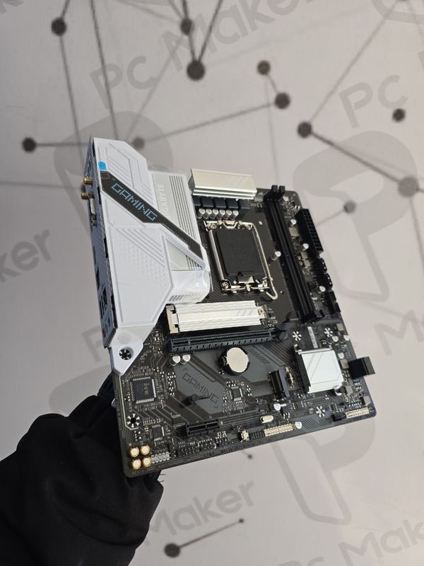 Gigabyte B760 Gaming plus WIFI Gigabyte B760 Gaming plus WIFI