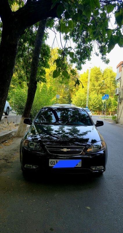 QORA GENTRA sotiladi
