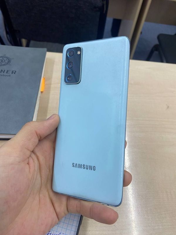 Samsung 20 Fe 128gb