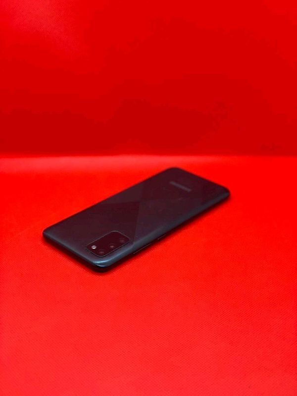 Samsung a02 sotiladi