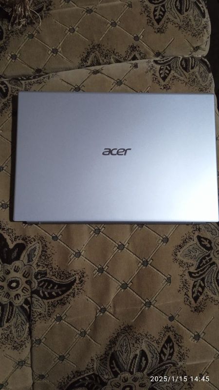 Acer aspire.3. сотилади