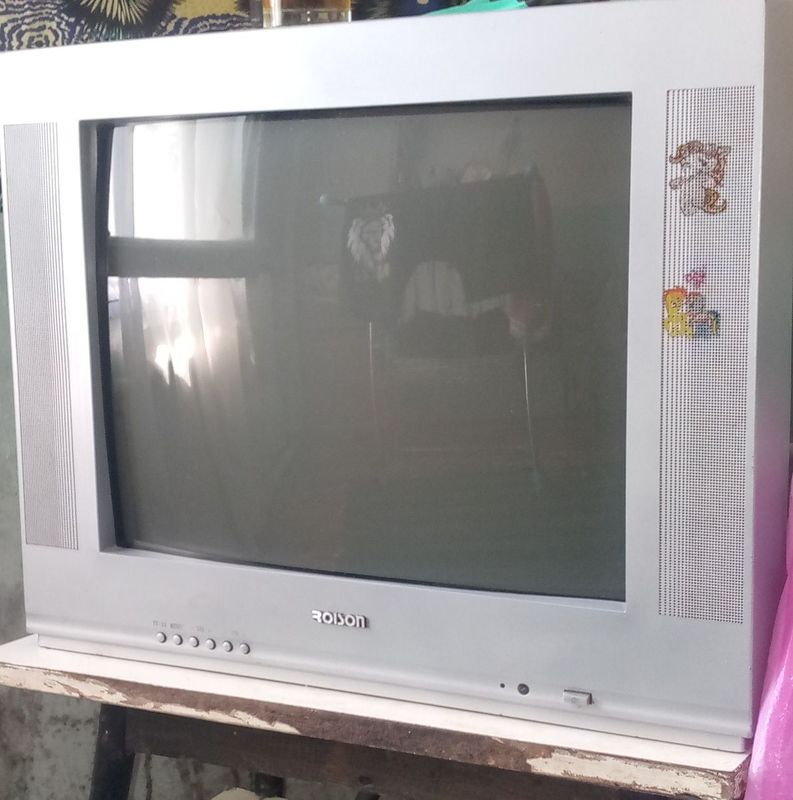 Продаётся телевизор, в рабочем состоянии. Продаётся телевизор, в рабочем состоянии.