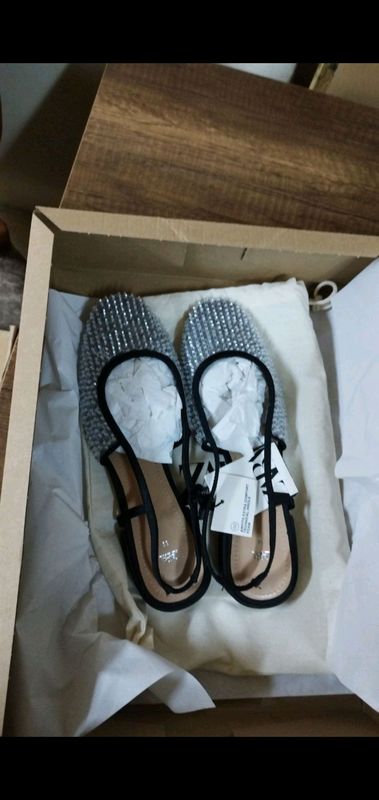 ZARA original, 38 razmer(malomerka) ZARA original, 38 razmer(malomerka)
