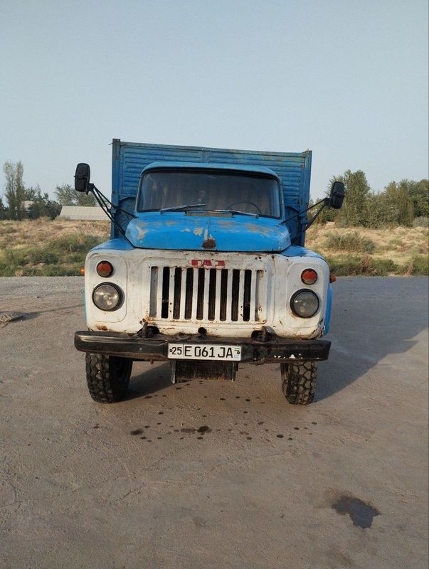 Gaz 53 samasval Zil karobka ramada latka bor Gaz 53 samasval Zil karobka ramada latka bor