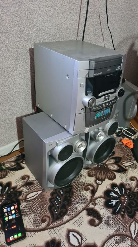 Музыкальный центр LG Музыкальный центр LG