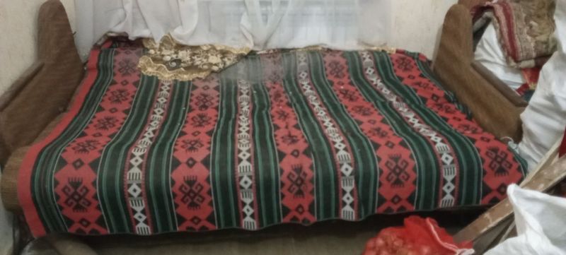 Сотилади диван советцкий Сотилади диван советцкий