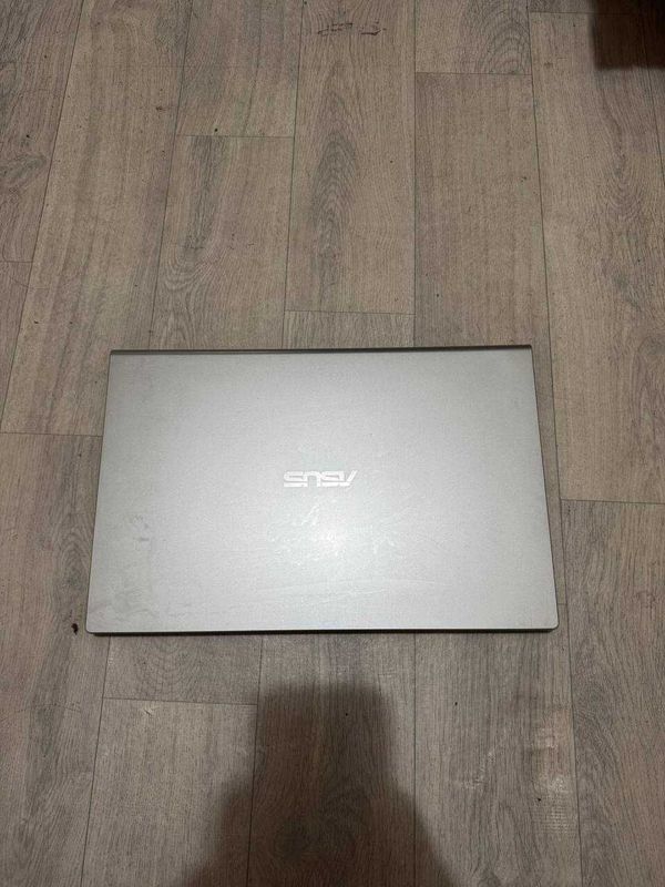 Ноутбук ASUS X515M Ноутбук ASUS X515M