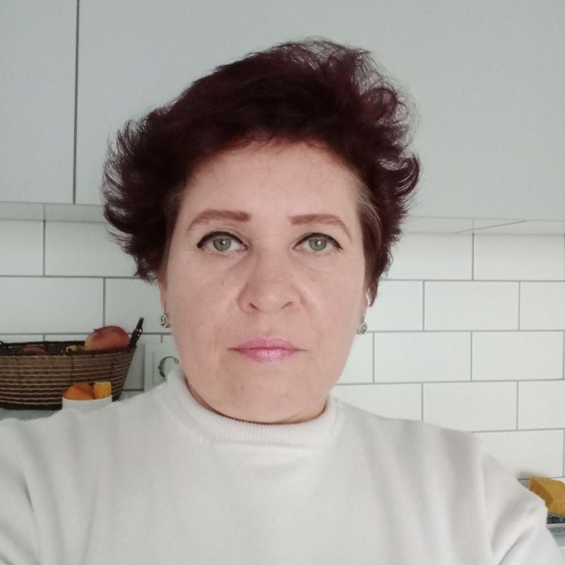 Предлагаю услуги сиделки Предлагаю услуги сиделки