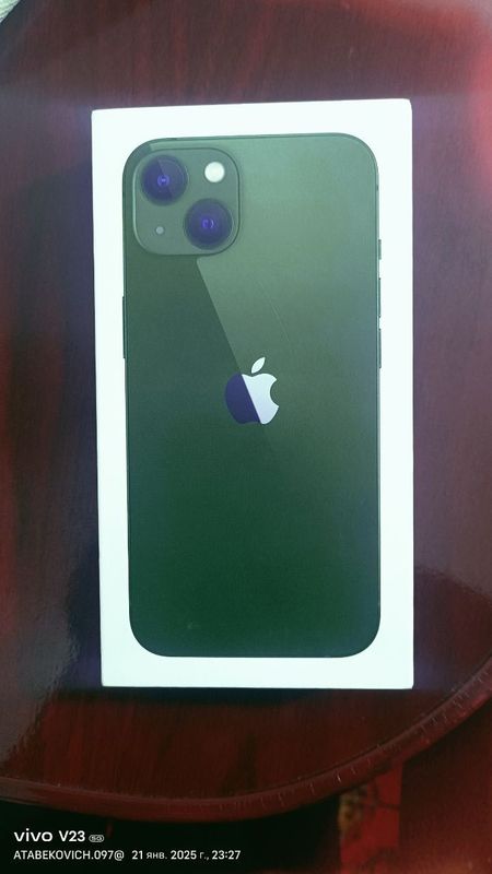 iPhone 13 green yangi