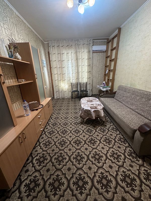 Сдаю свою 1комнатную, Чиланзар 20, переделанная в 2х Сдаю свою 1комнатную, Чиланзар 20, переделанная в 2х