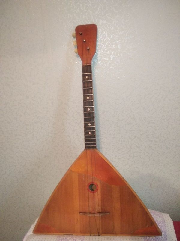 Балалайка 1966 г., Фабр. Ленинград. Ташкент Балалайка 1966 г., Фабр. Ленинград. Ташкент