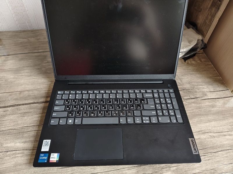 Продается ноутбук Lenovo v15 g3 IAP в отличном состоянии Продается ноутбук Lenovo v15 g3 IAP в отличном состоянии