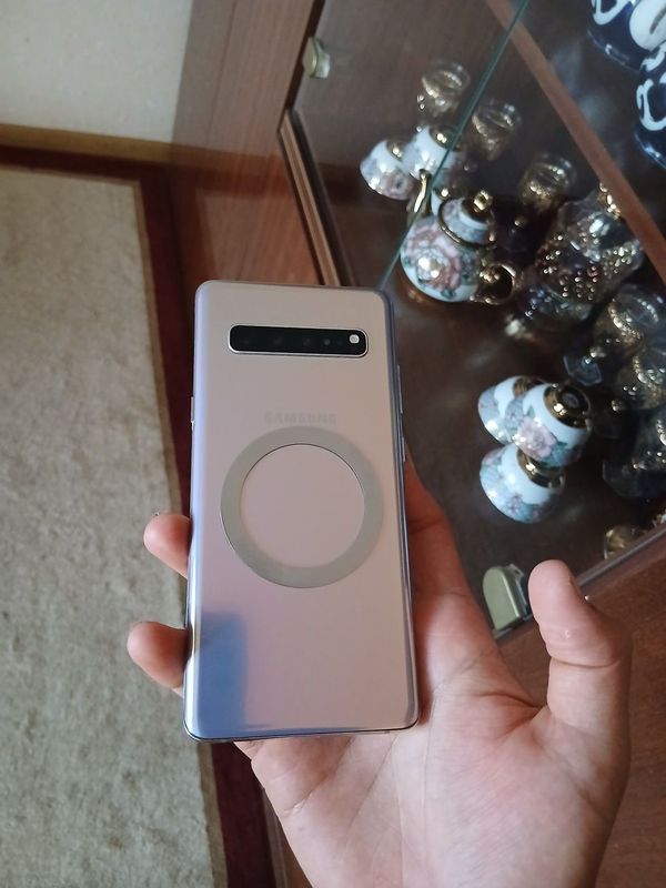 Samsung Galaxy S10 5G Samsung Galaxy S10 5G