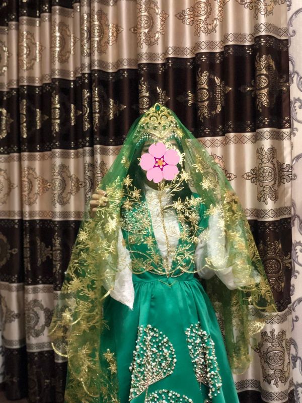 Fata, Tillaqosh qo'shib beriladi 100$