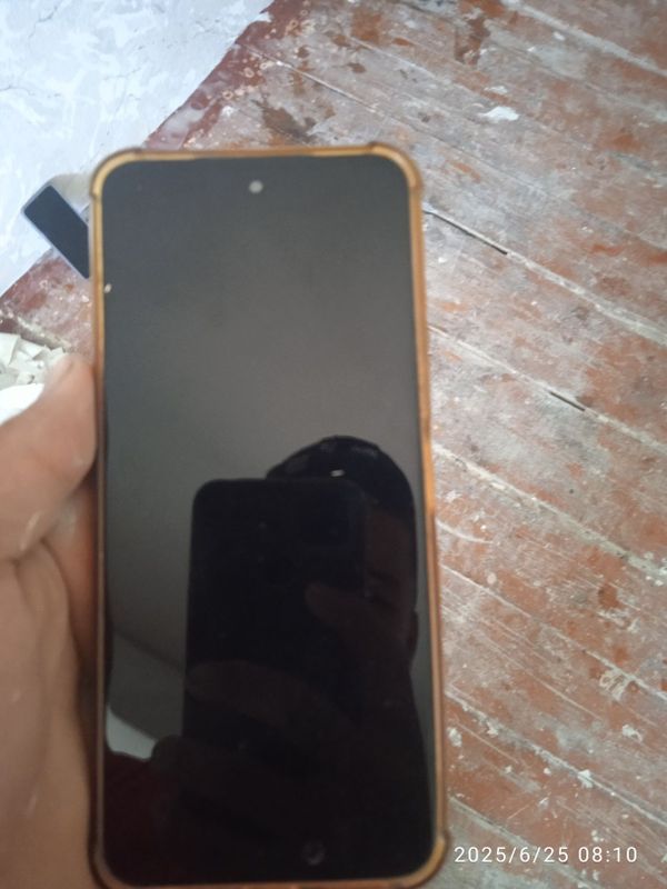 Tecno pova Neo 3 Tecno pova Neo 3