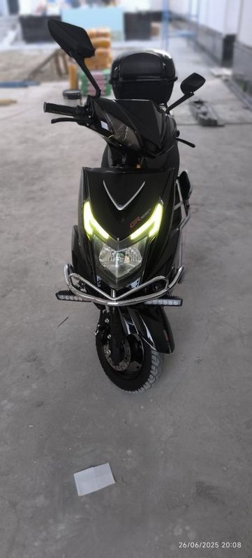 Sukutr vasa qora