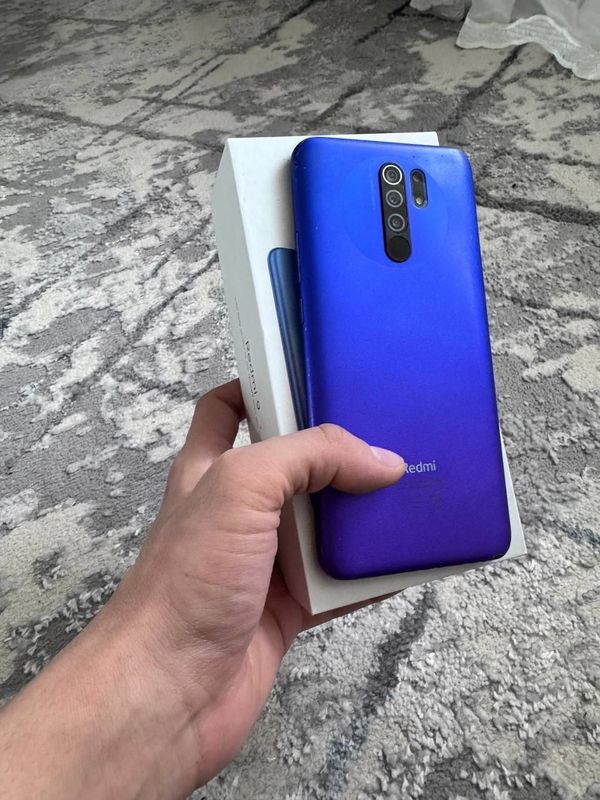 Redmi 9 sotiladi Redmi 9 sotiladi