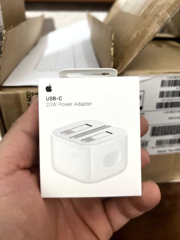 Zaryadka Kalla iPhone 14 Pro Original A2344 Dubai. Optomga arzonroq