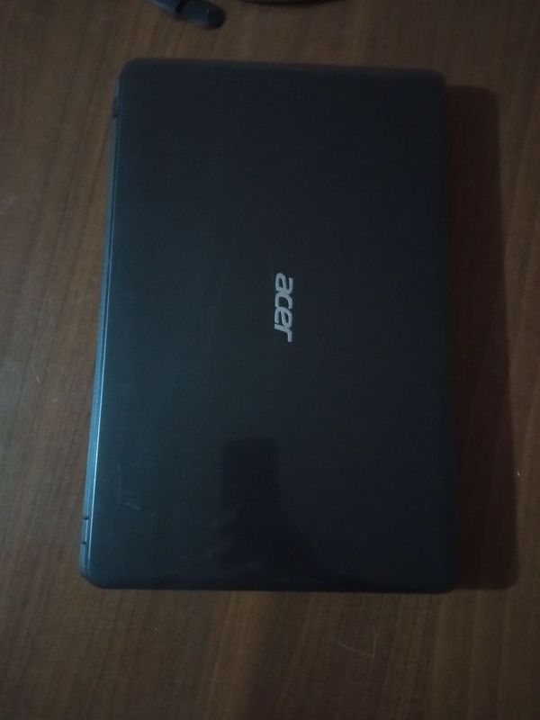 Noutbook. Acer old Noutbook. Acer old
