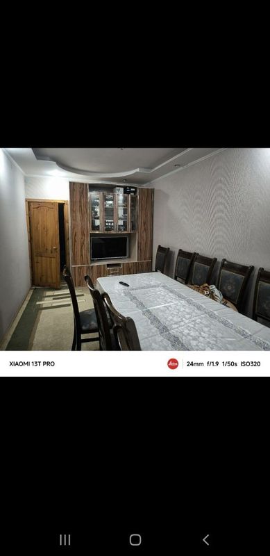 Karzinka Makro oldida 7mkr 2 etaj 3xonali kv sotiladi