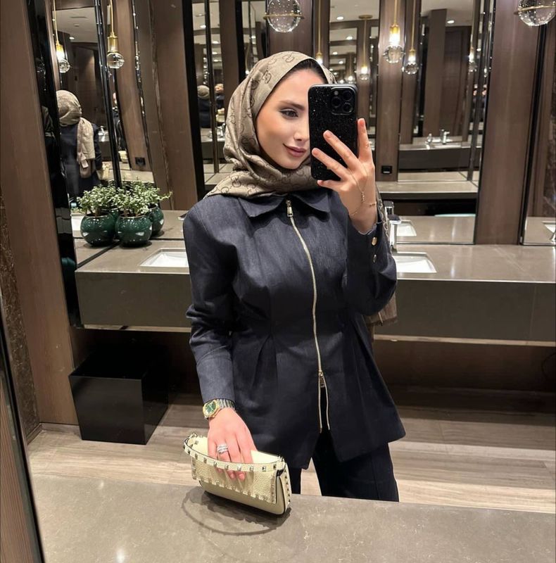 Matrali jinsi Kuzda Qishda kiyishga jake zor narsa