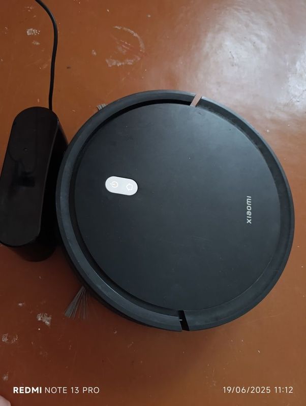 Plisos robot holati alo Plisos robot holati alo
