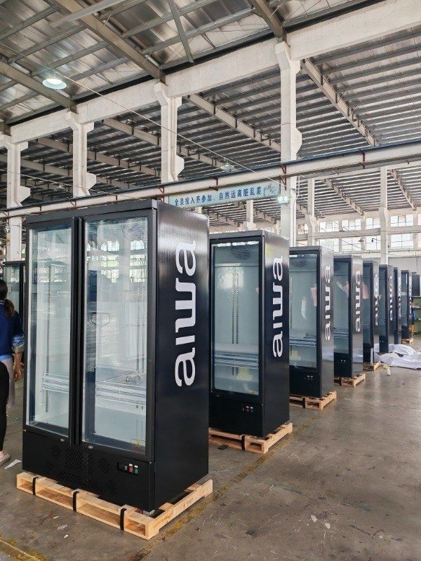 Витрина я морозильная камера Aiwa Витрина я морозильная камера Aiwa