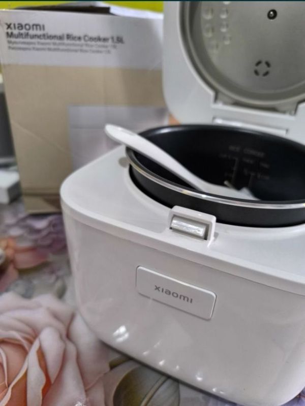 Продам Мультиварку Xiaomi Продам Мультиварку Xiaomi