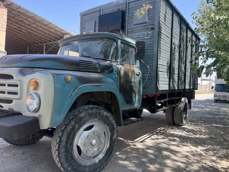 Zil 130 сотилади Zil 130 сотилади