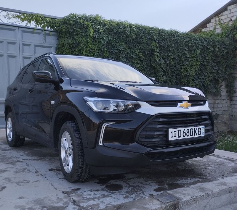 Chevrolet Tracker-2 LS PLUS 2024 yil Chevrolet Tracker-2 LS PLUS 2024 yil