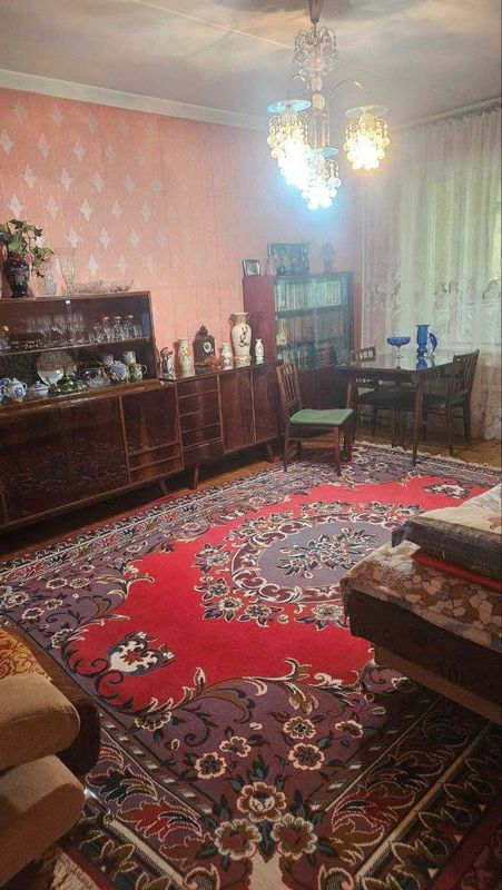 Продается. Ц-2. 3 / 3 / 4 комнат. Ор. Консерватория. Продается. Ц-2. 3 / 3 / 4 комнат. Ор. Консерватория.