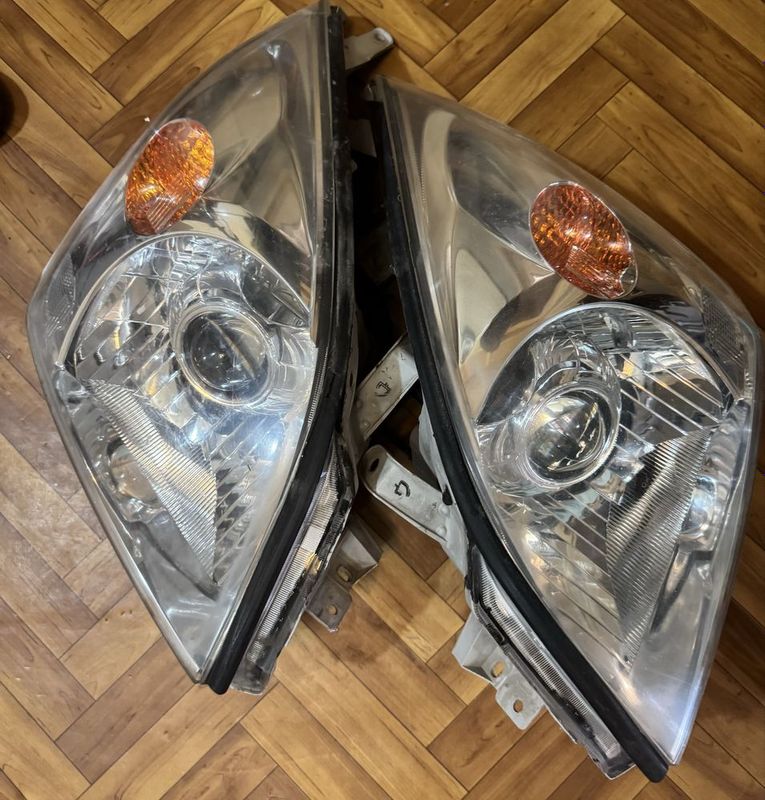 Фары Toyota Prado 120 Фары Toyota Prado 120
