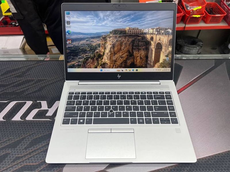HP EliteBook 745 G6 HP EliteBook 745 G6