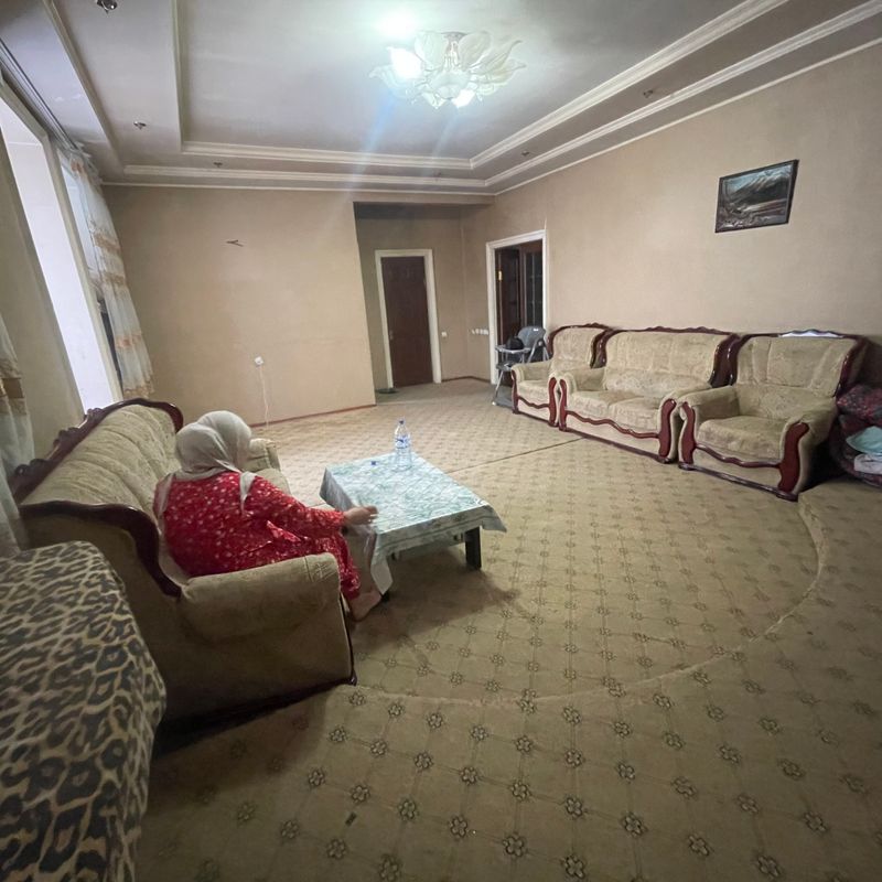 Ўзимни уйим сотилябди Ўзимни уйим сотилябди