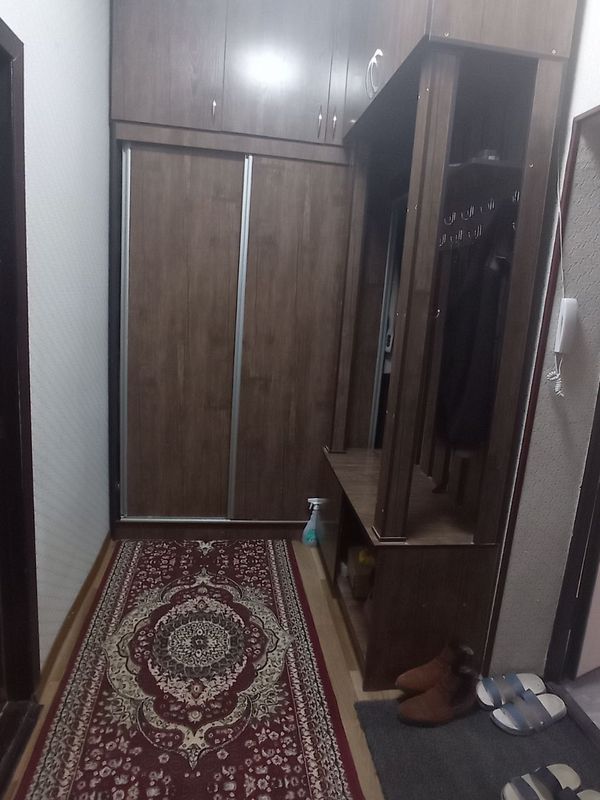 Kvartira sotiladi Kvartira sotiladi