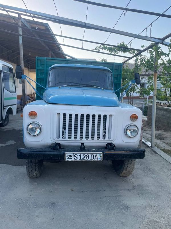 Gaz 53 yil 1988. Gaz 53 yil 1988.