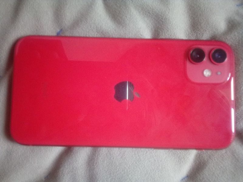 iphone 11 4/64lik iphone 11 4/64lik