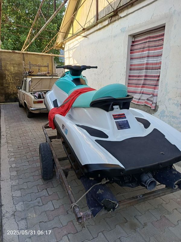 Продам гидроцикл Yamaha Продам гидроцикл Yamaha