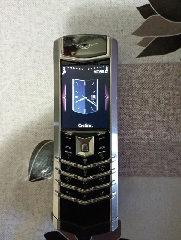 Vertu padoriginal tinigi birga bir