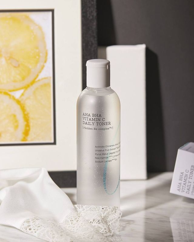 Тоник-эксфолиант с витамином C Cosrx Refresh AHA BHA Vitamin C Daily Toner Тоник-эксфолиант с витамином C Cosrx Refresh AHA BHA Vitamin C Daily Toner