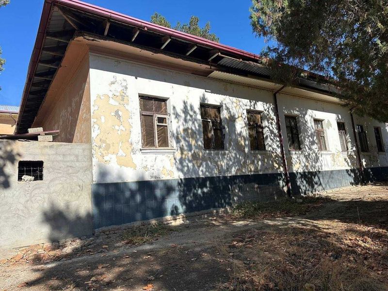 Toshkent viloyati, Yangiyol tumanida noturar bino sotiladi