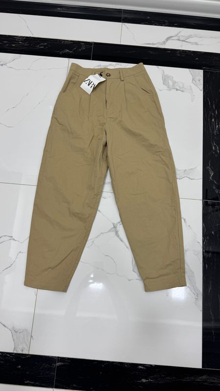 Джинсы Zara