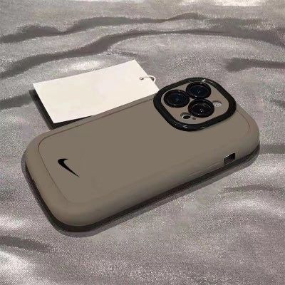 Защитный чехол для iPhone 11 pro Защитный чехол для iPhone 11 pro