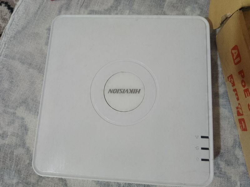 HIKVISION
