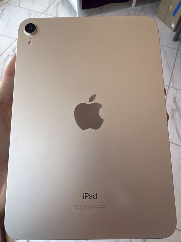iPhone (Ipad 6 mini) iPhone (Ipad 6 mini)