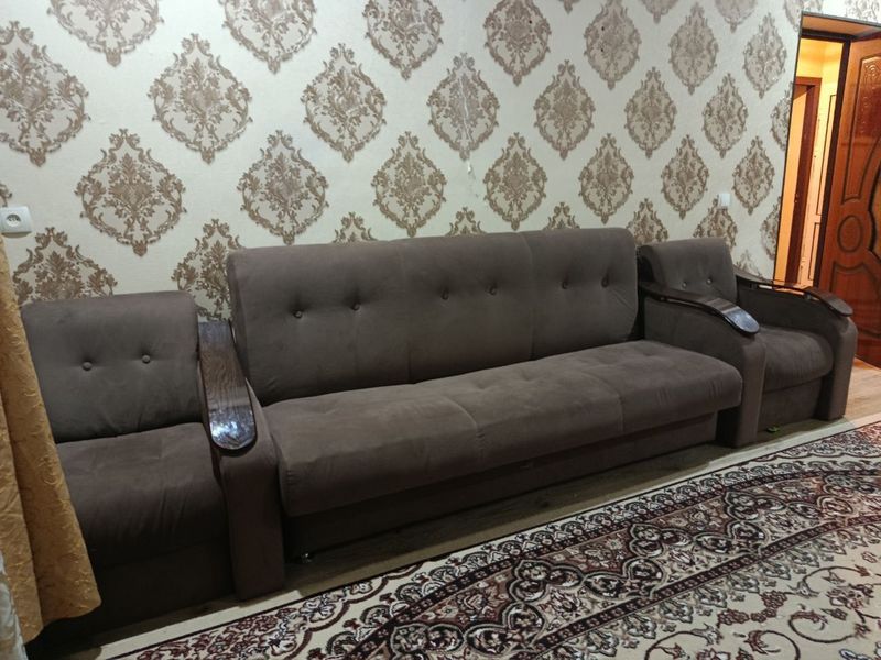 Продам диван раскладной Продам диван раскладной